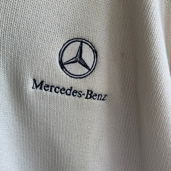 Lands' End Cream V-Neck Sweater - Picture 2 of 5